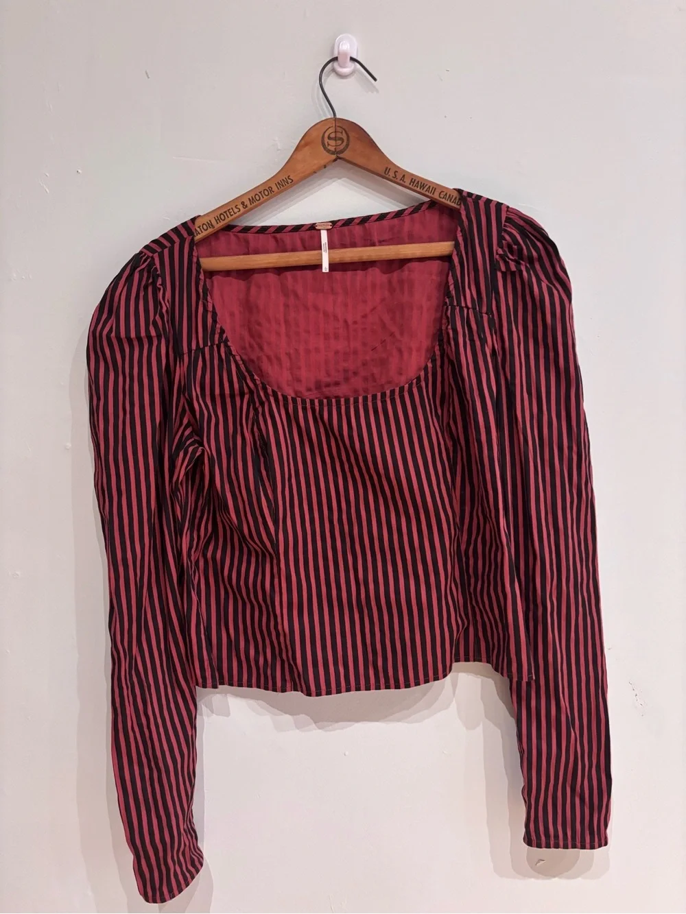 Free People Women's Red Striped U-Neck Long Sleeve Blouse Top Size L